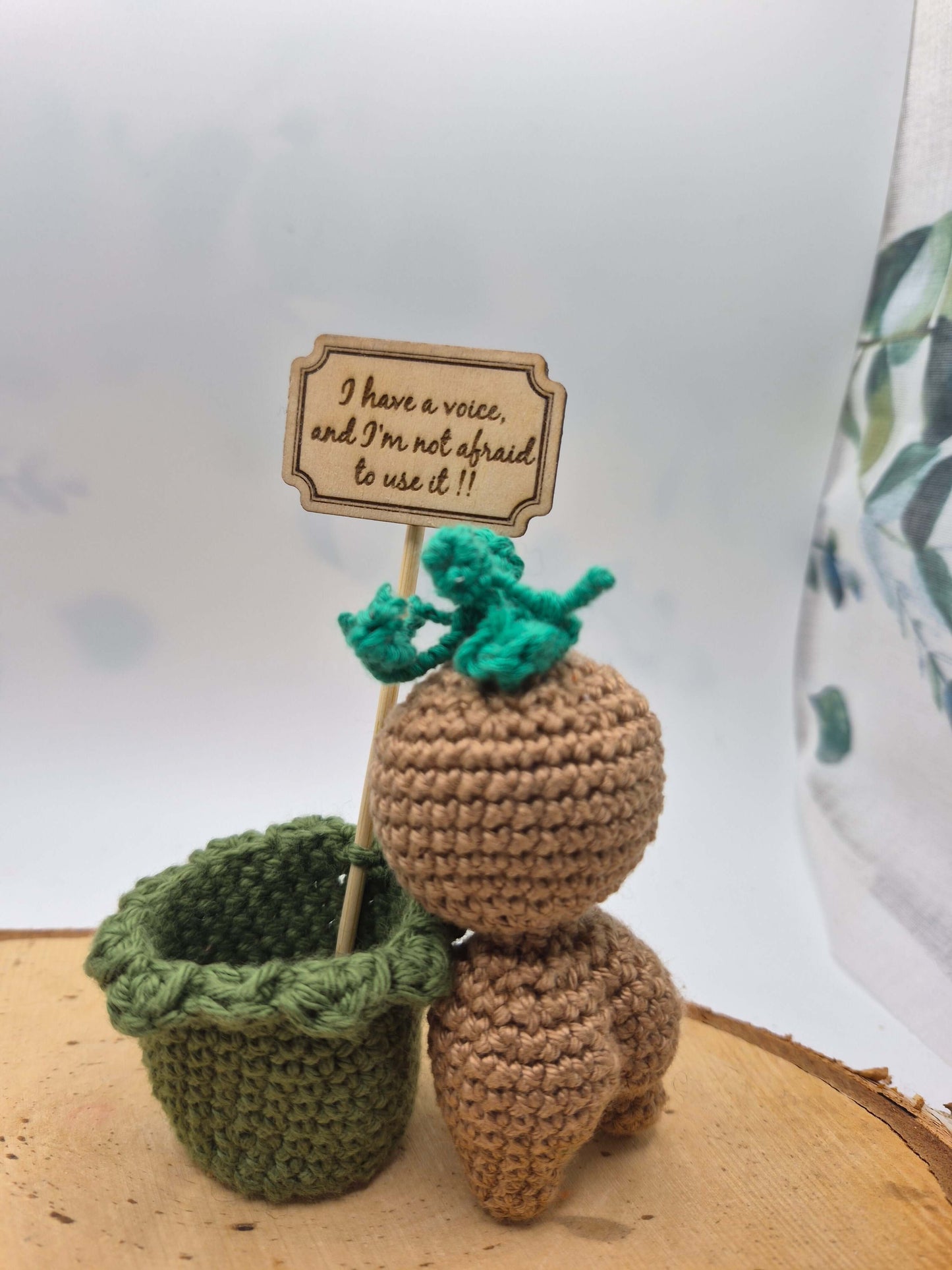 Amigurumi Mandragore "I have a voice, and I'm not afraid to use it !!"